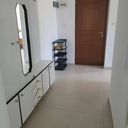Apartamento Chez Hana In Beautiful Of Përmet